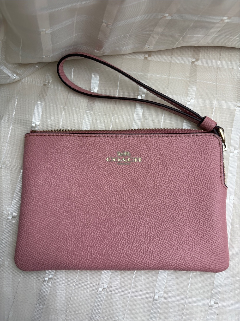 Coach Rose Pink Pebbled Leather Wristlet Clutch